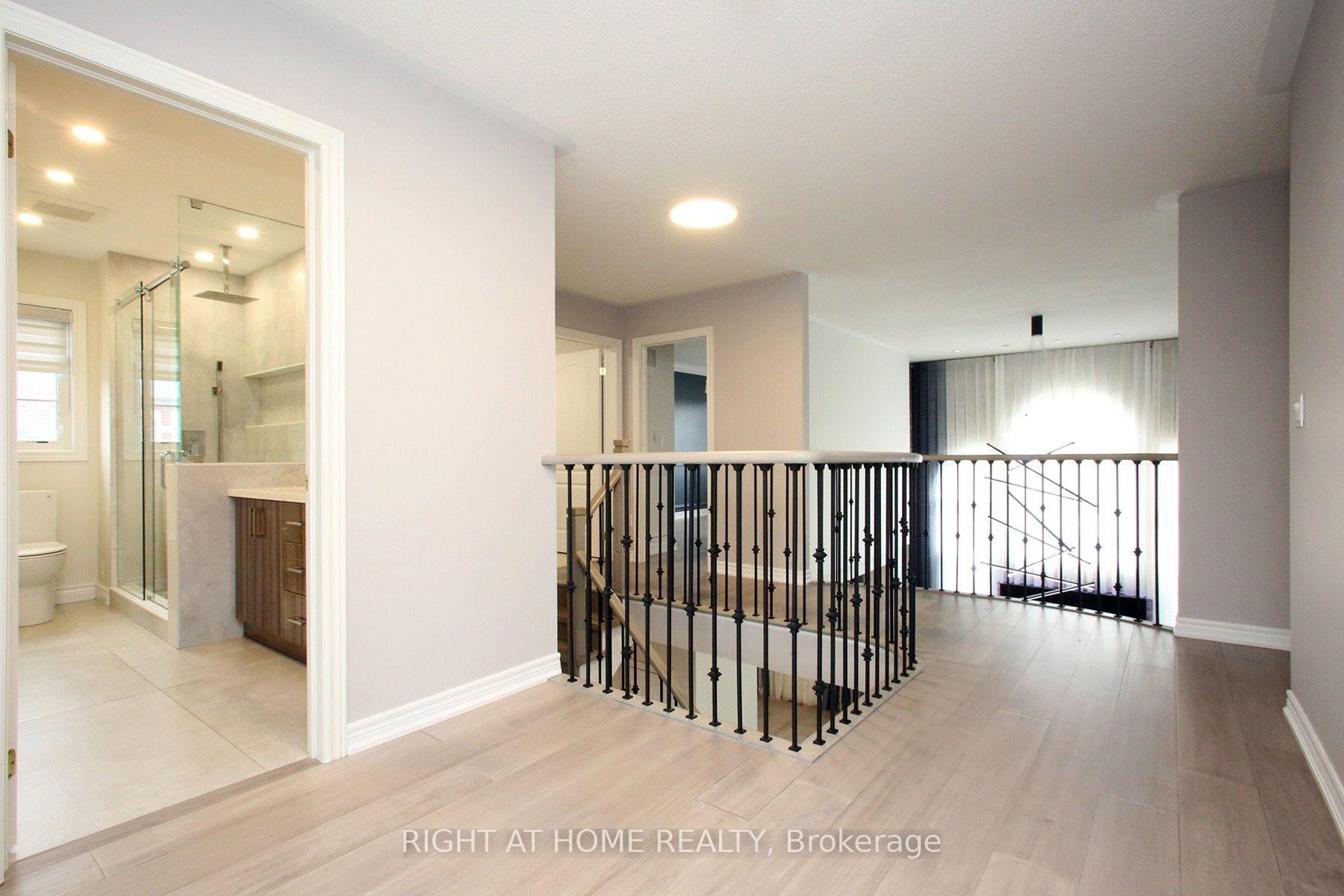Photo 30 of 133 Woodville Drive, Vaughan, Patterson — HOMEH