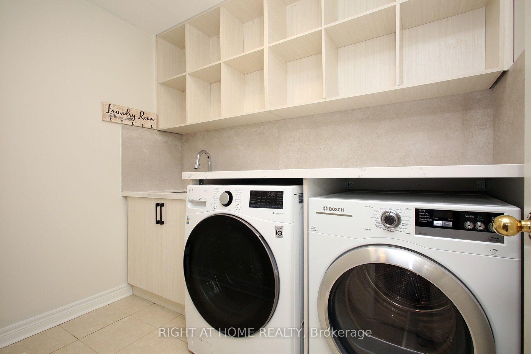 Photo 32 of 133 Woodville Drive, Vaughan, Patterson — HOMEH
