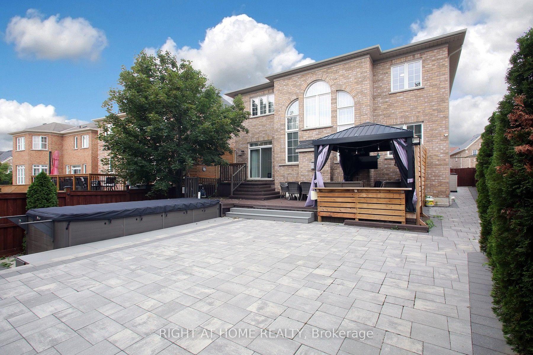 Photo 40 of 133 Woodville Drive, Vaughan, Patterson — HOMEH