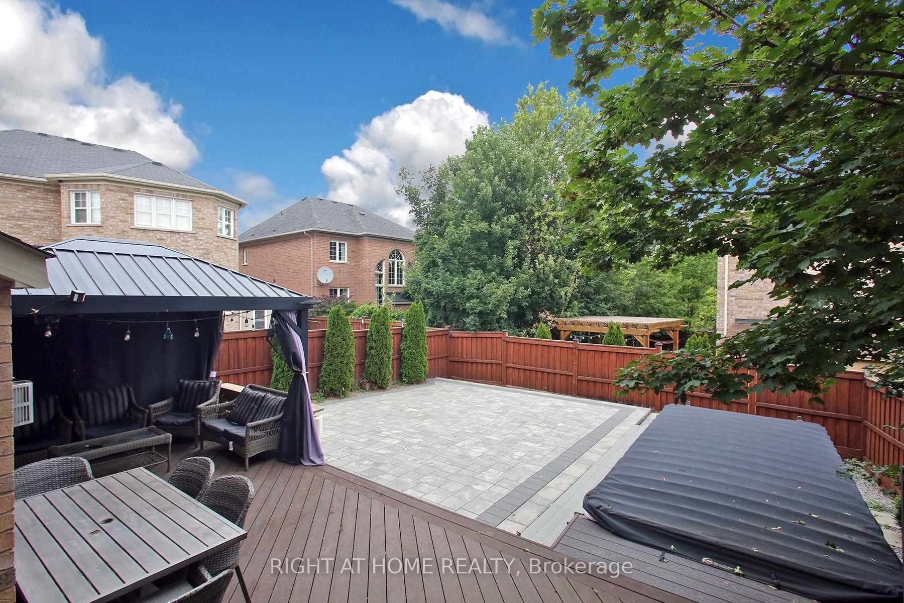 Photo 41 of 133 Woodville Drive, Vaughan, Patterson — HOMEH