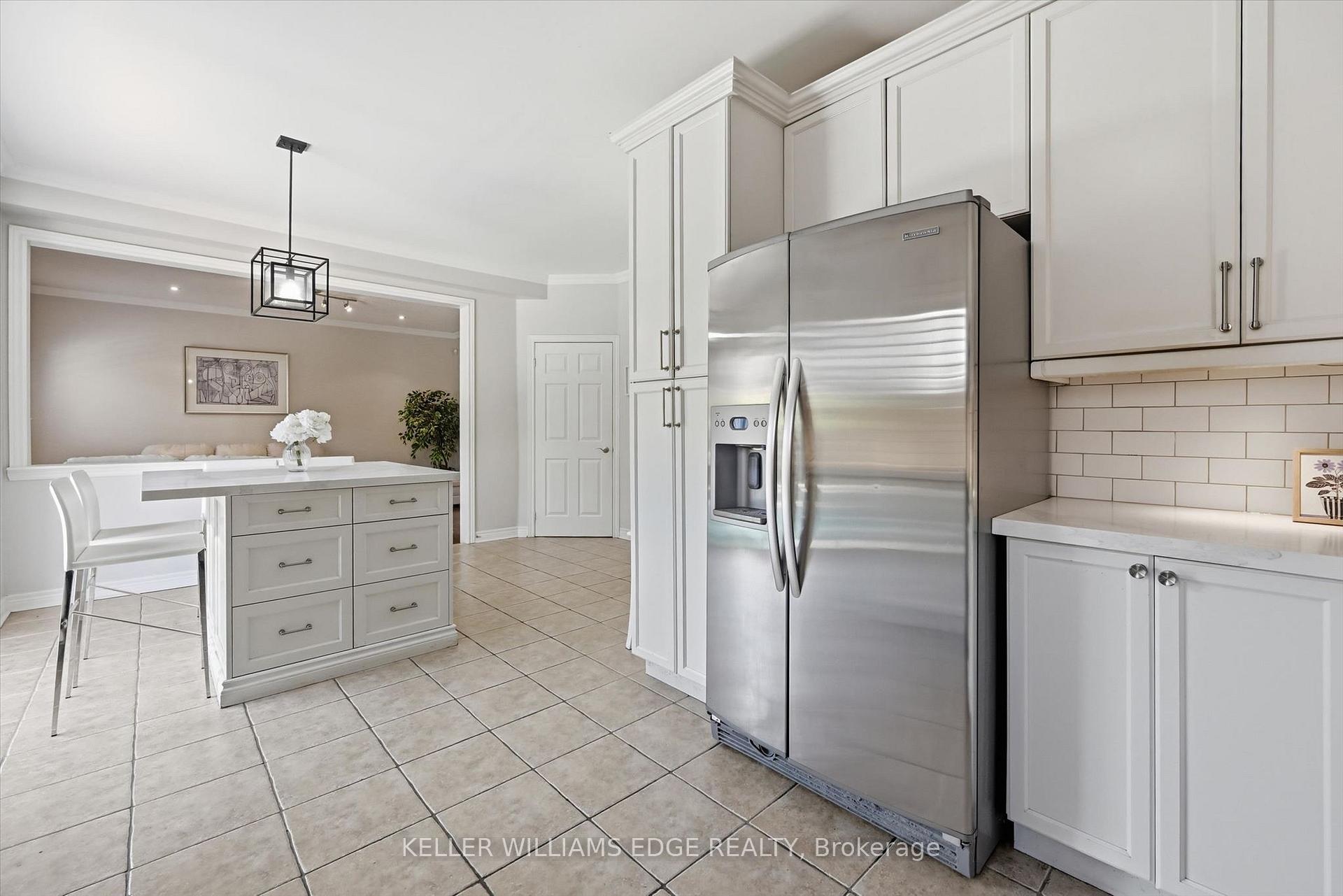 Photo 14 of 5444 Sundial Road, Burlington, Orchard — HOMEH