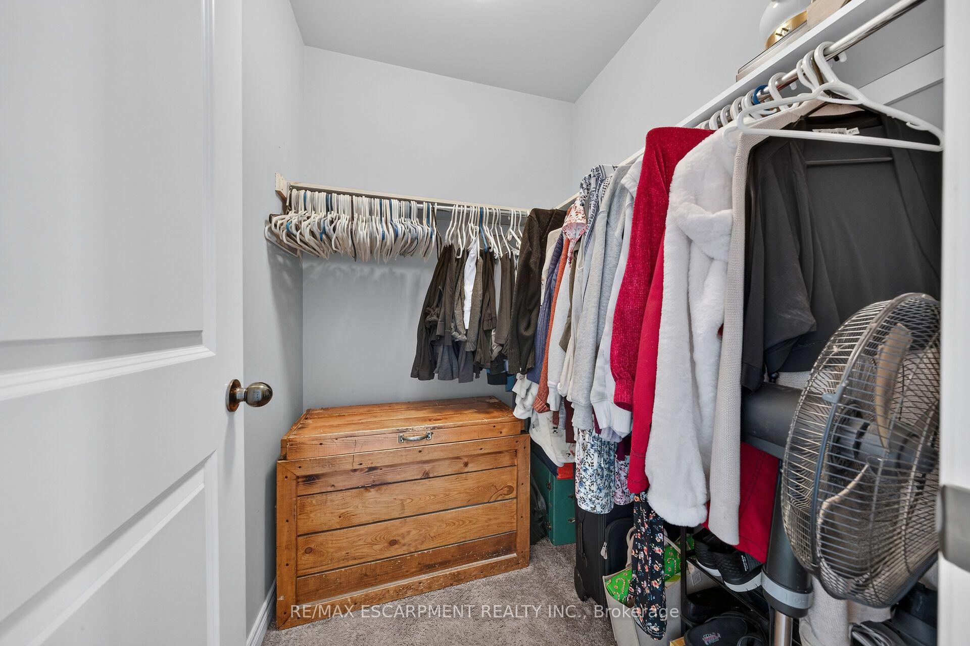Photo 31 of 17 Grantham Avenue S, St. Catharines, E. Chester — HOMEH