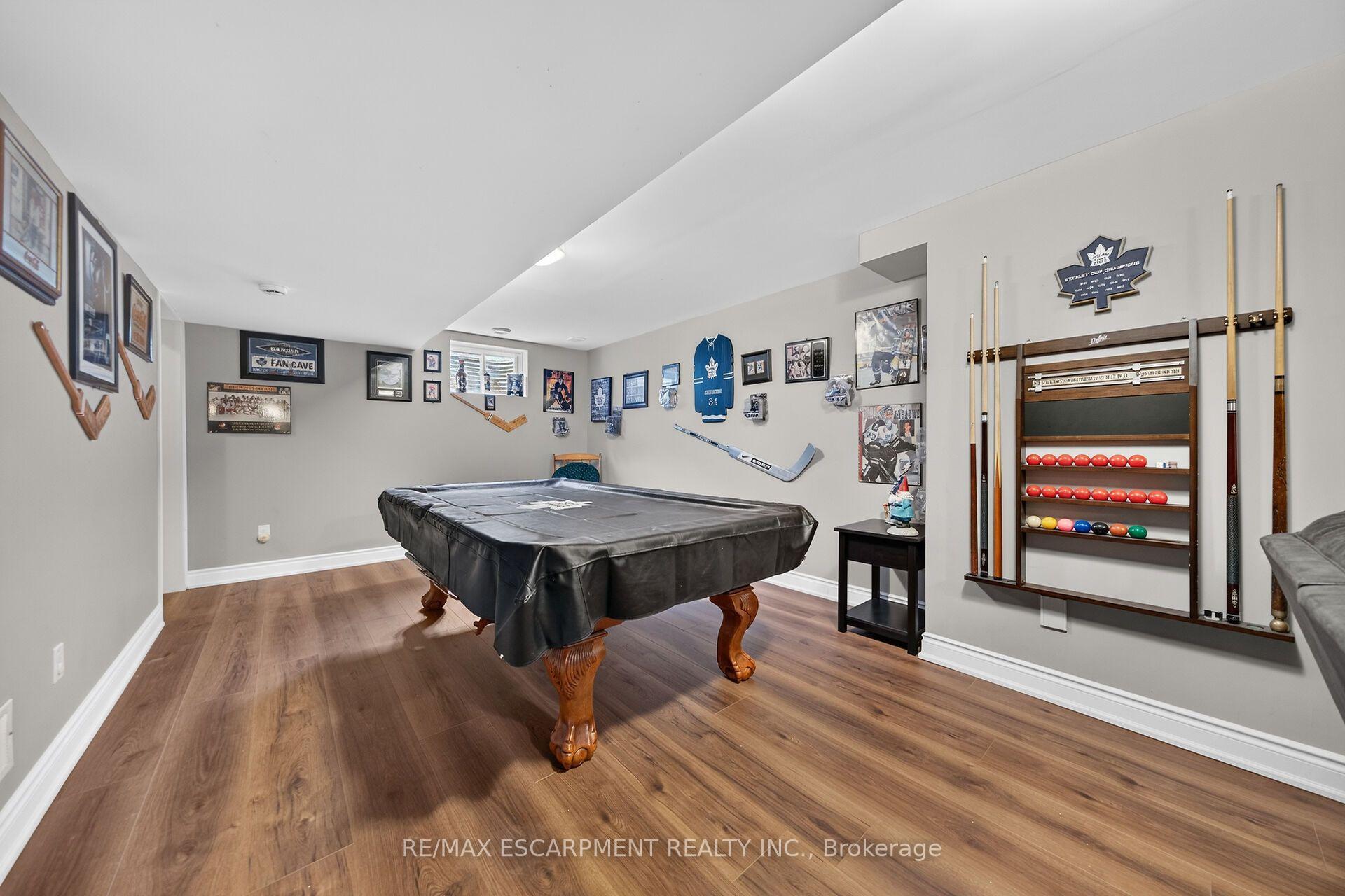 Photo 38 of 17 Grantham Avenue S, St. Catharines, E. Chester — HOMEH