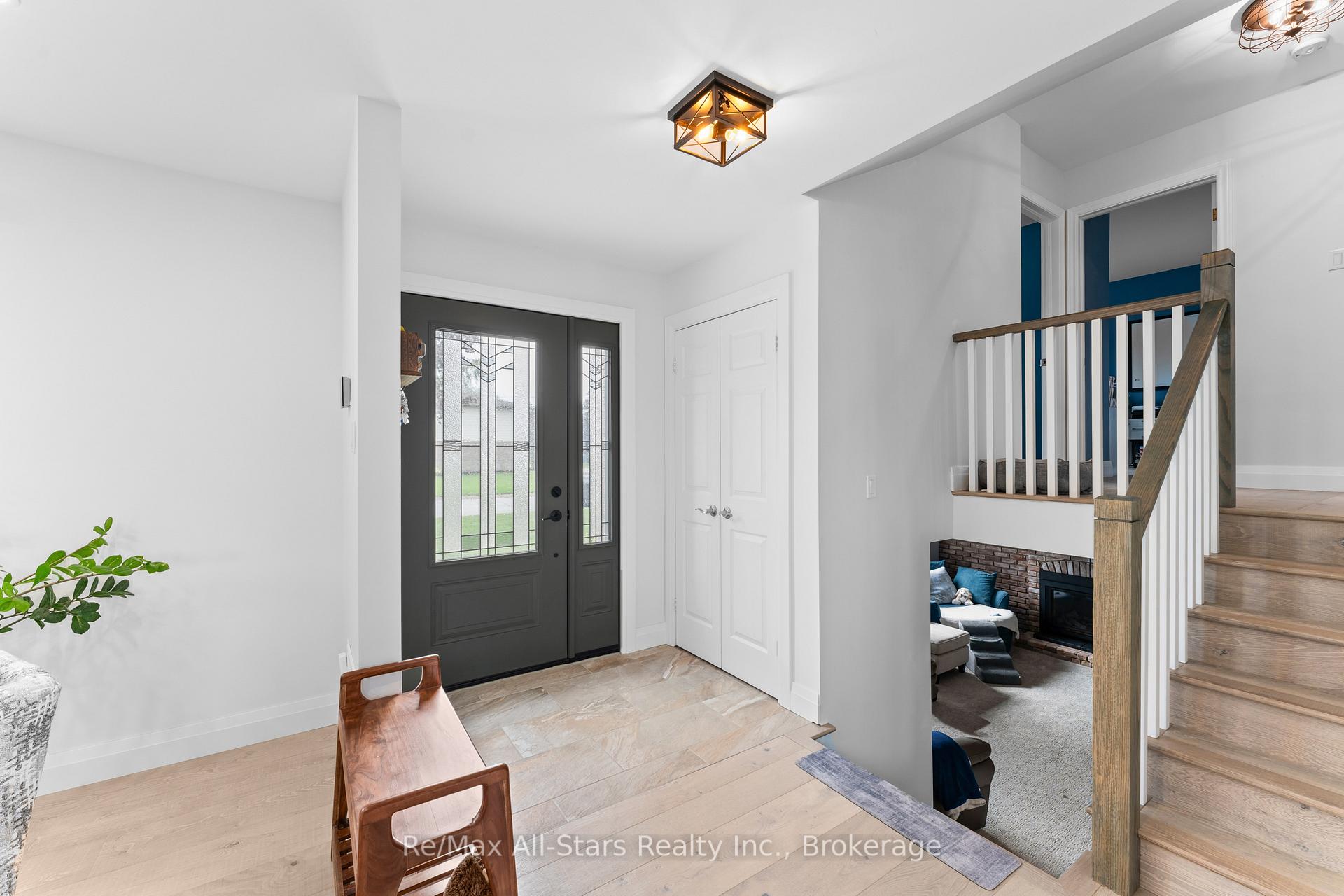 Photo 6 of 36 Edgewood Drive, Kawartha Lakes, Lindsay — HOMEH