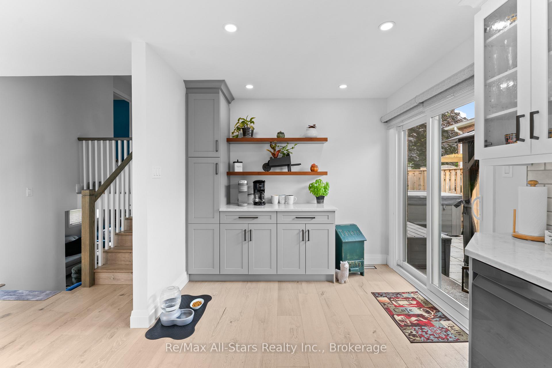 Photo 16 of 36 Edgewood Drive, Kawartha Lakes, Lindsay — HOMEH