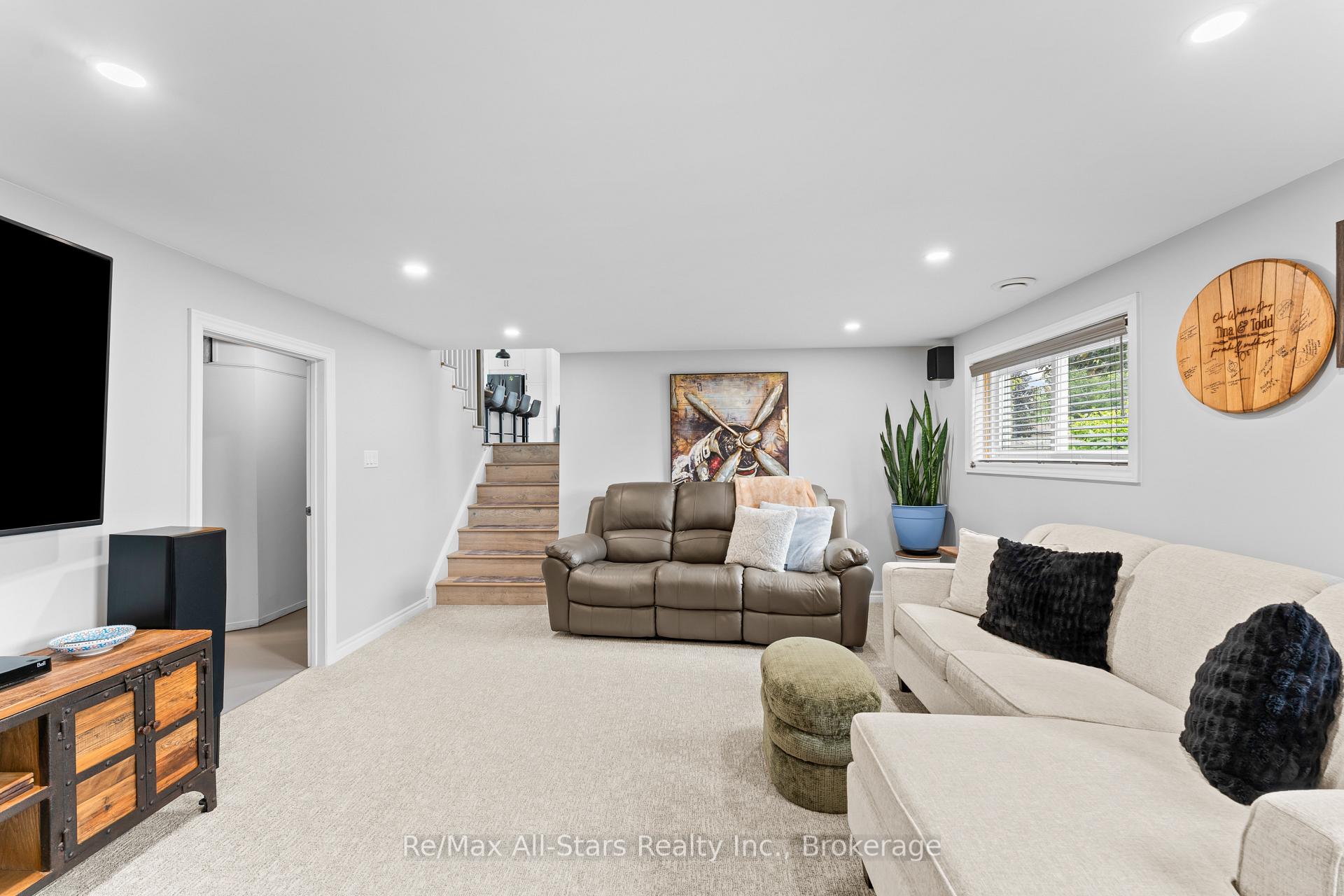 Photo 29 of 36 Edgewood Drive, Kawartha Lakes, Lindsay — HOMEH