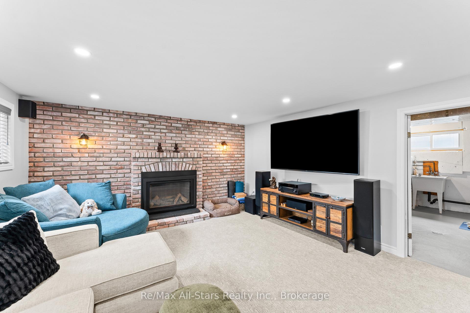 Photo 30 of 36 Edgewood Drive, Kawartha Lakes, Lindsay — HOMEH