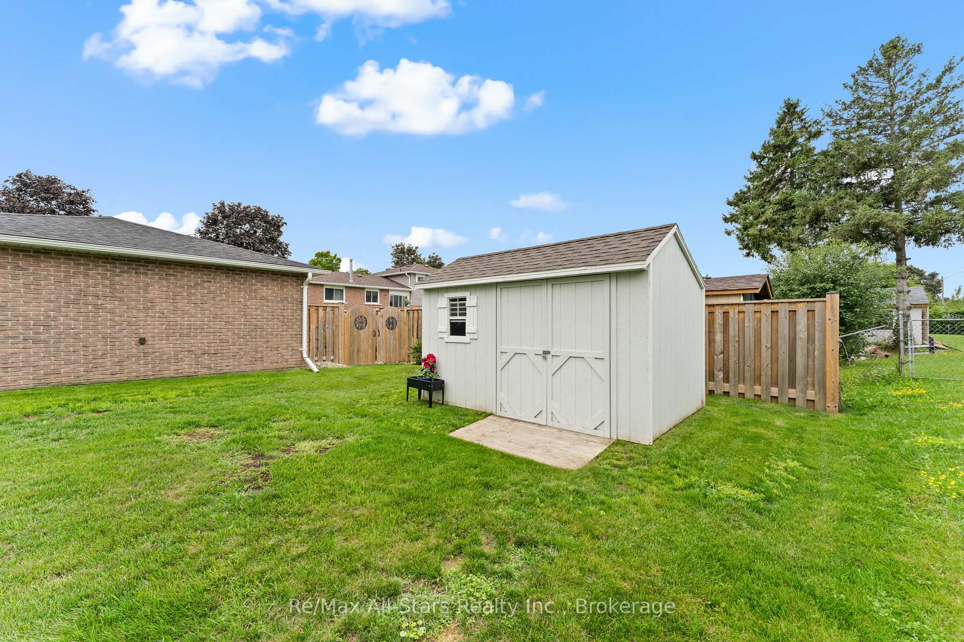 Photo 42 of 36 Edgewood Drive, Kawartha Lakes, Lindsay — HOMEH