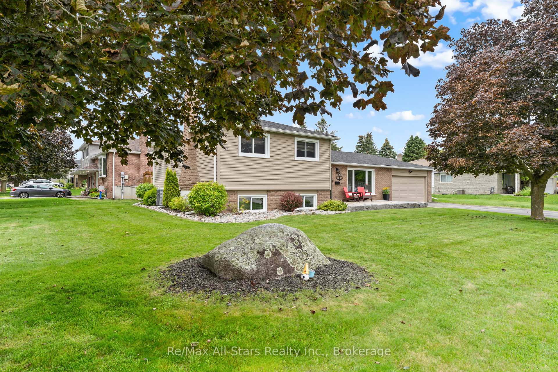 Photo 45 of 36 Edgewood Drive, Kawartha Lakes, Lindsay — HOMEH