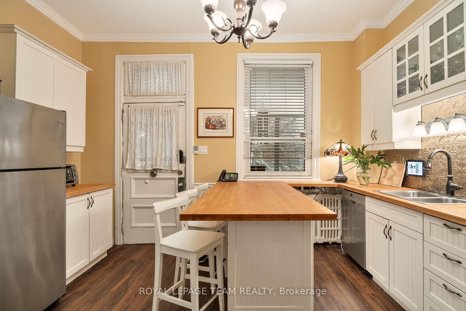 Photo 16 of 525 King Edward Avenue, Ottawa, Sandy Hill — HOMEH