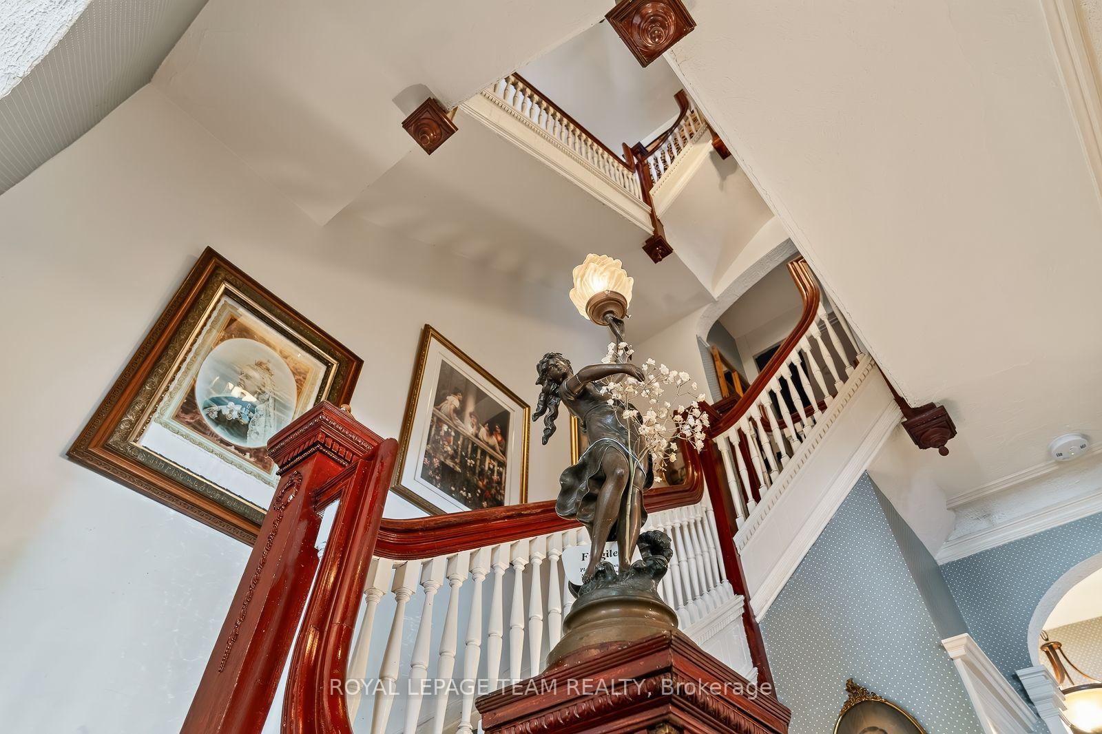 Photo 19 of 525 King Edward Avenue, Ottawa, Sandy Hill — HOMEH