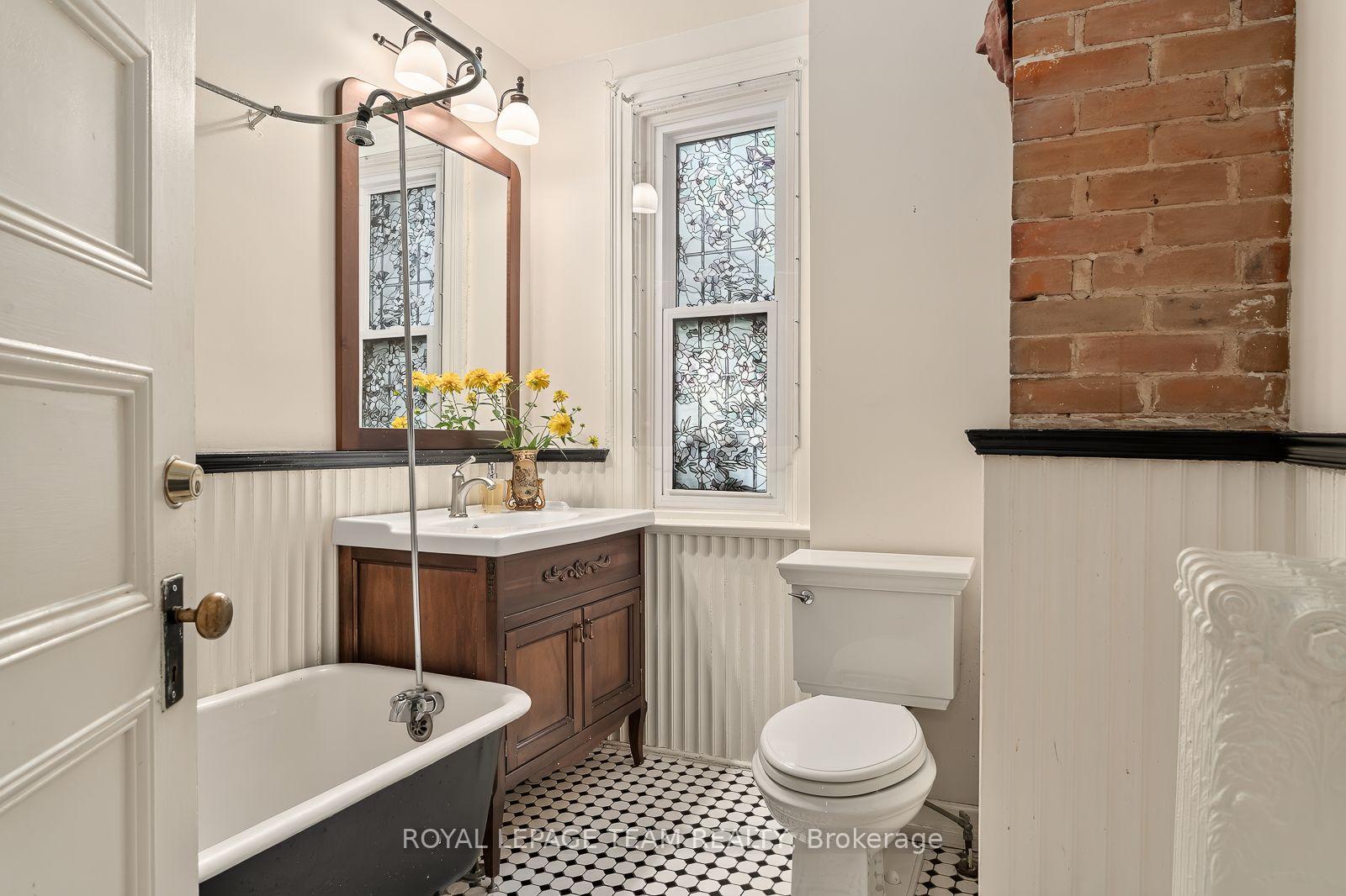 Photo 31 of 525 King Edward Avenue, Ottawa, Sandy Hill — HOMEH