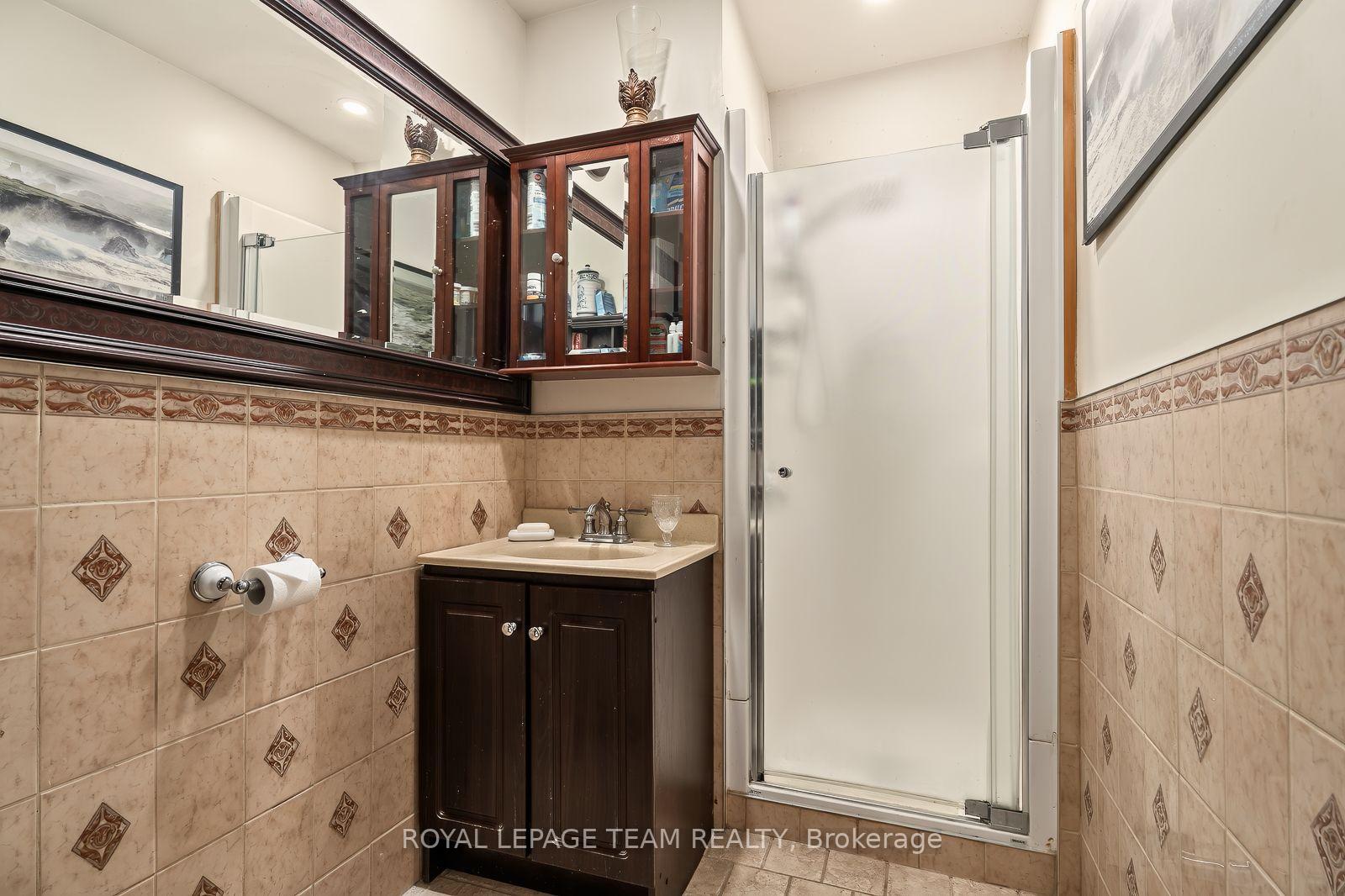 Photo 37 of 525 King Edward Avenue, Ottawa, Sandy Hill — HOMEH