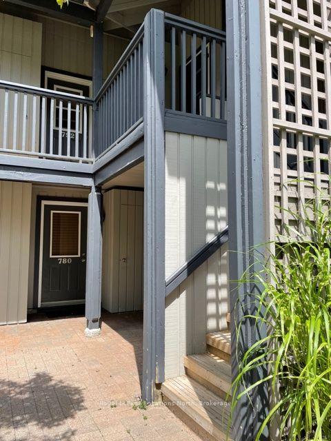 Photo 2 of 793 Johnston Park Avenue E, Collingwood — HOMEH