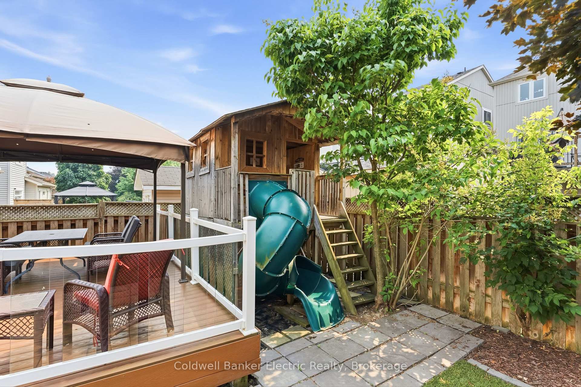 Photo 48 of 1407 Ashgrove Crescent, Oshawa, Pinecrest — HOMEH
