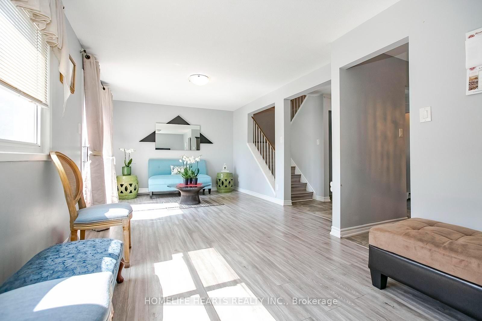 Photo 11 of 21 Jackman Drive, Brampton, Northgate — HOMEH