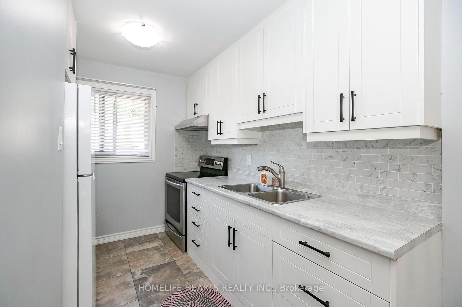 Photo 21 of 21 Jackman Drive, Brampton, Northgate — HOMEH