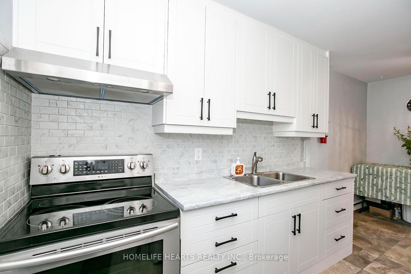 Photo 24 of 21 Jackman Drive, Brampton, Northgate — HOMEH