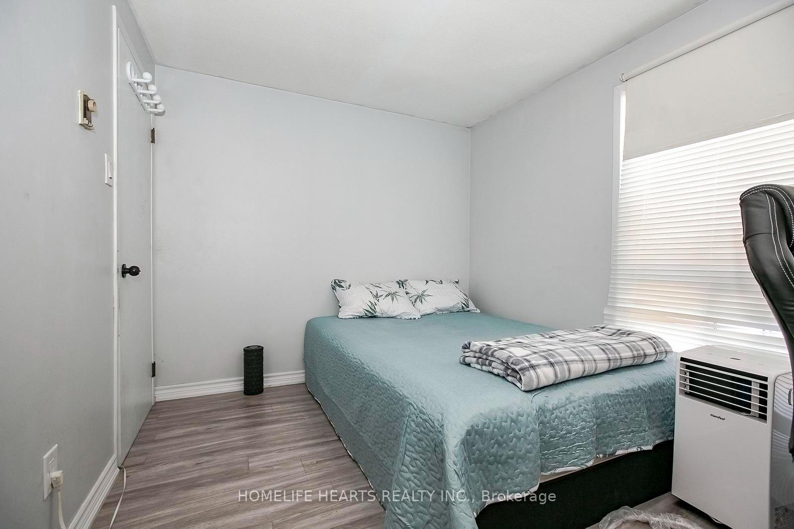 Photo 28 of 21 Jackman Drive, Brampton, Northgate — HOMEH