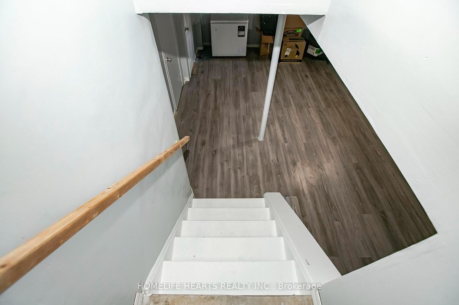 Photo 39 of 21 Jackman Drive, Brampton, Northgate — HOMEH