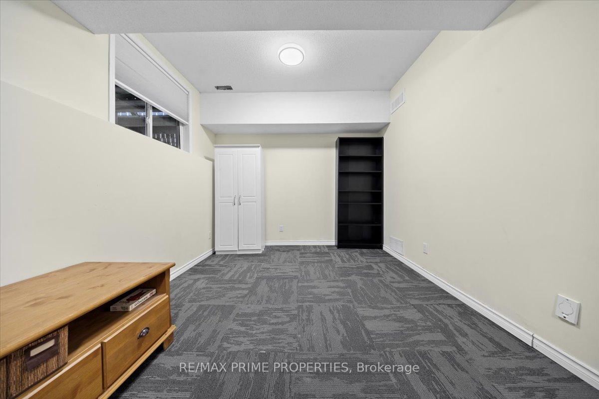 Photo 30 of 201 Gladeview Private, Ottawa, Upper Hunt Club — HOMEH