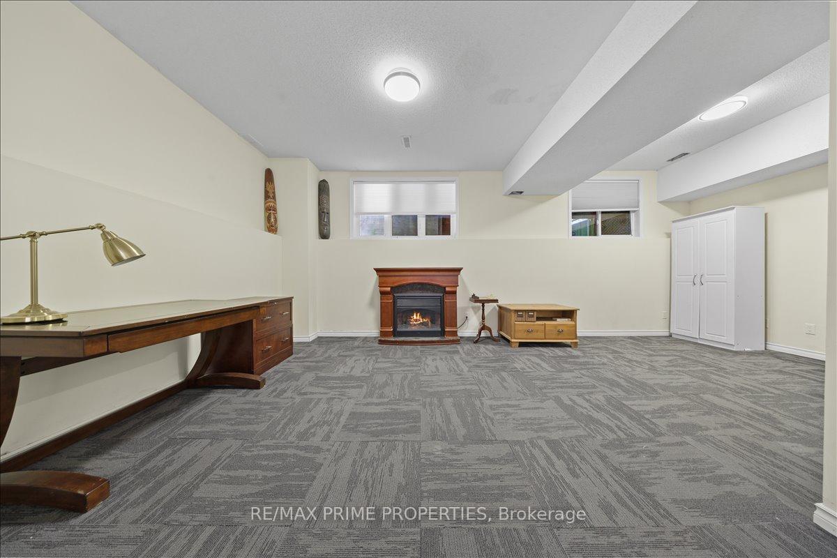 Photo 32 of 201 Gladeview Private, Ottawa, Upper Hunt Club — HOMEH