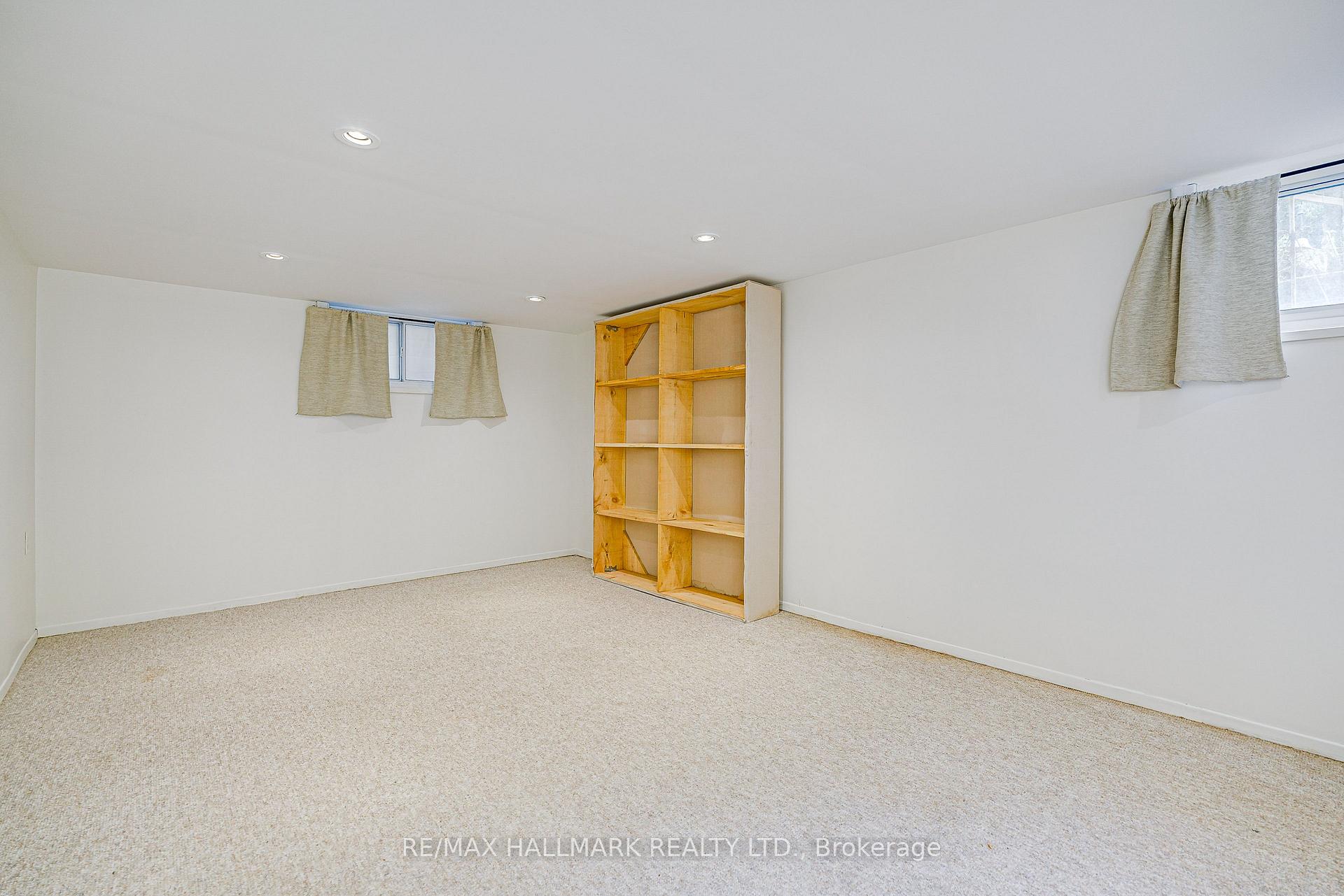 Photo 12 of 59 Fairfield Road, Toronto, Mount Pleasant East — HOMEH