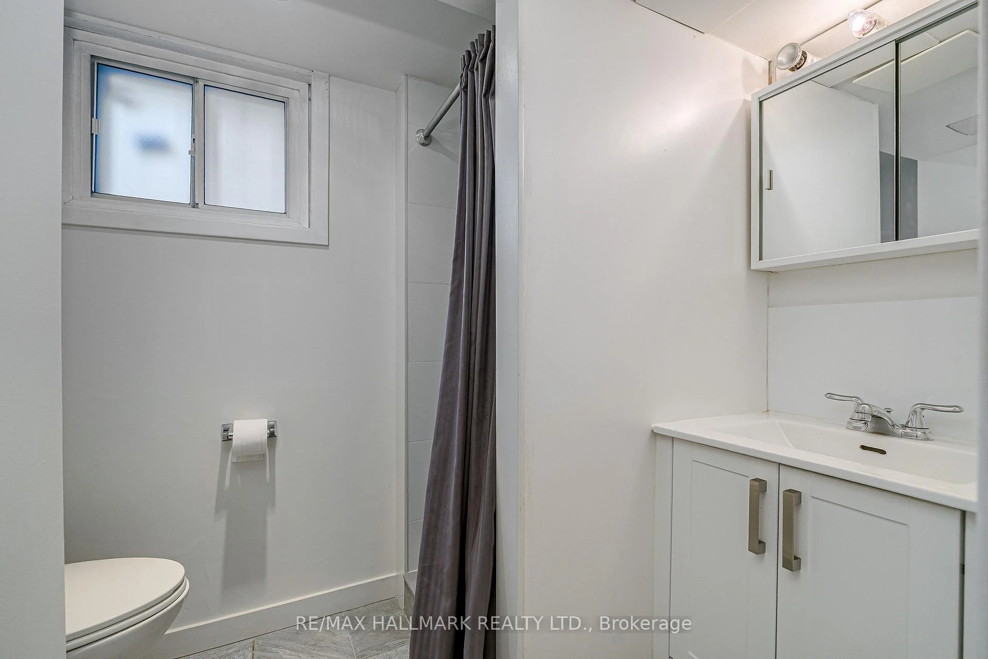 Photo 14 of 59 Fairfield Road, Toronto, Mount Pleasant East — HOMEH