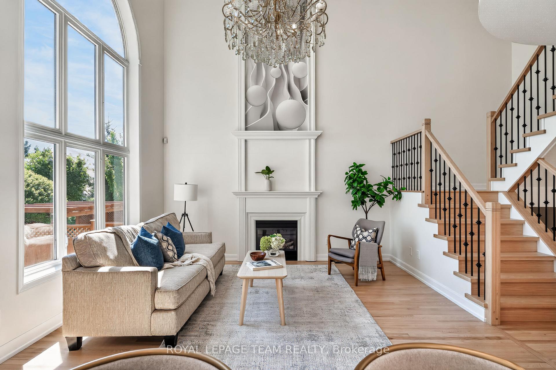 Photo 8 of 28 Borealis Crescent, Ottawa, Carson Meadows — HOMEH