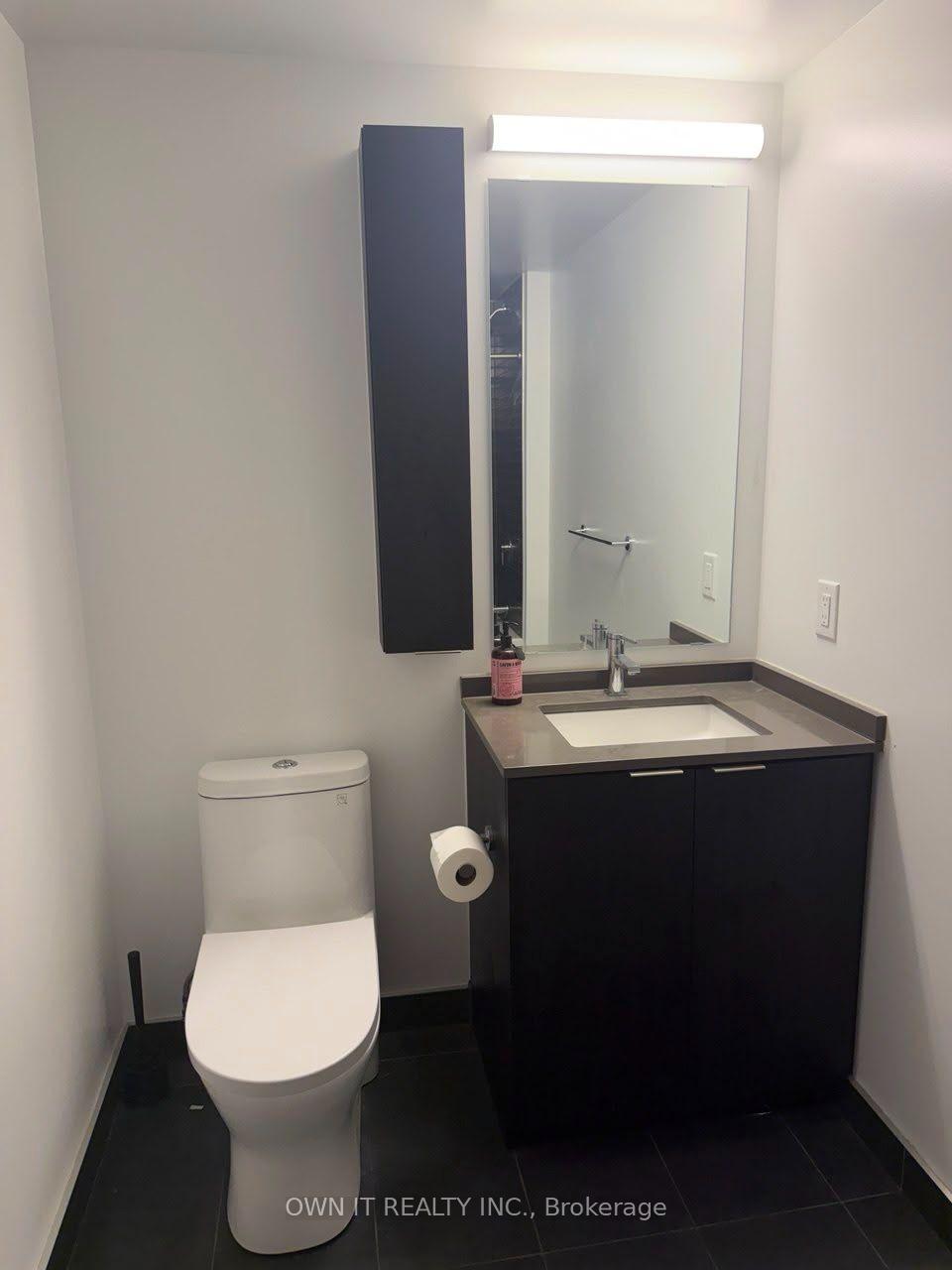 Photo 7 of Unit 403, 86 Dundas Street E, Mississauga, Cooksville — HOMEH