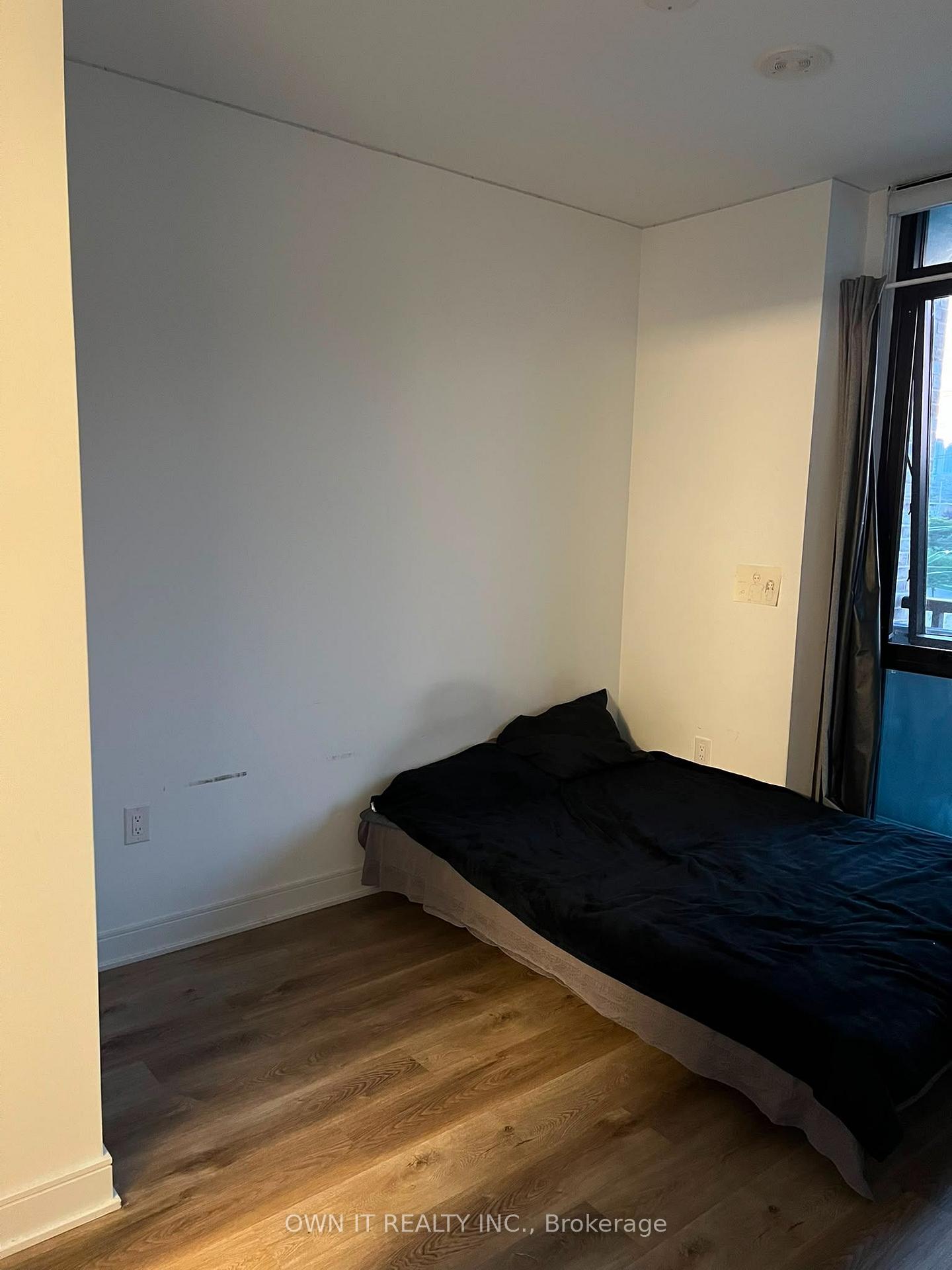 Photo 16 of Unit 403, 86 Dundas Street E, Mississauga, Cooksville — HOMEH