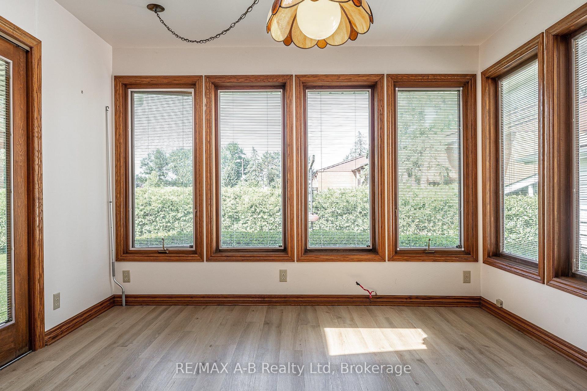 Photo 15 of 34 Warner Street, St. Marys — HOMEH