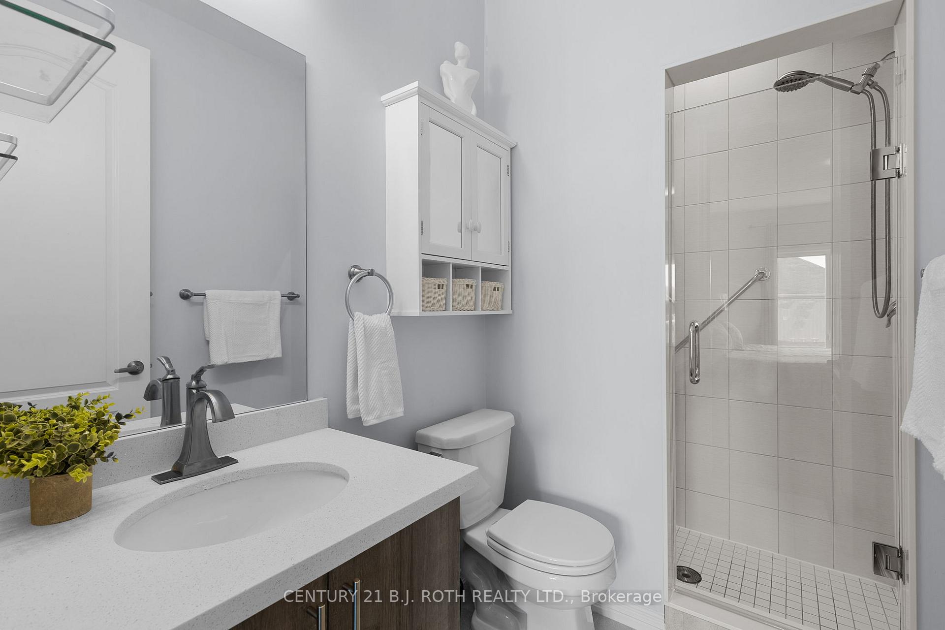 Photo 14 of 117 Isabella Drive, Orillia — HOMEH