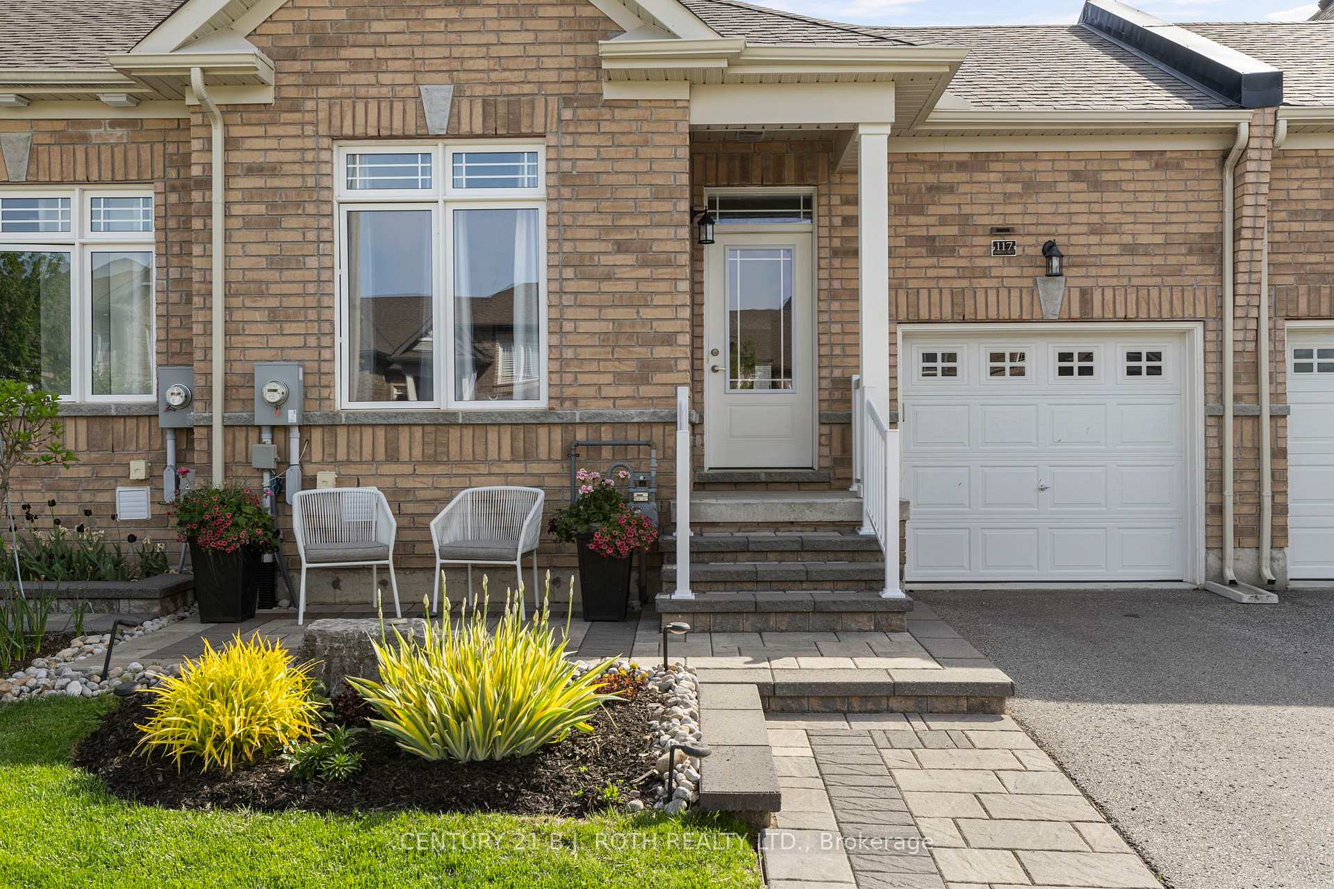 Photo 32 of 117 Isabella Drive, Orillia — HOMEH