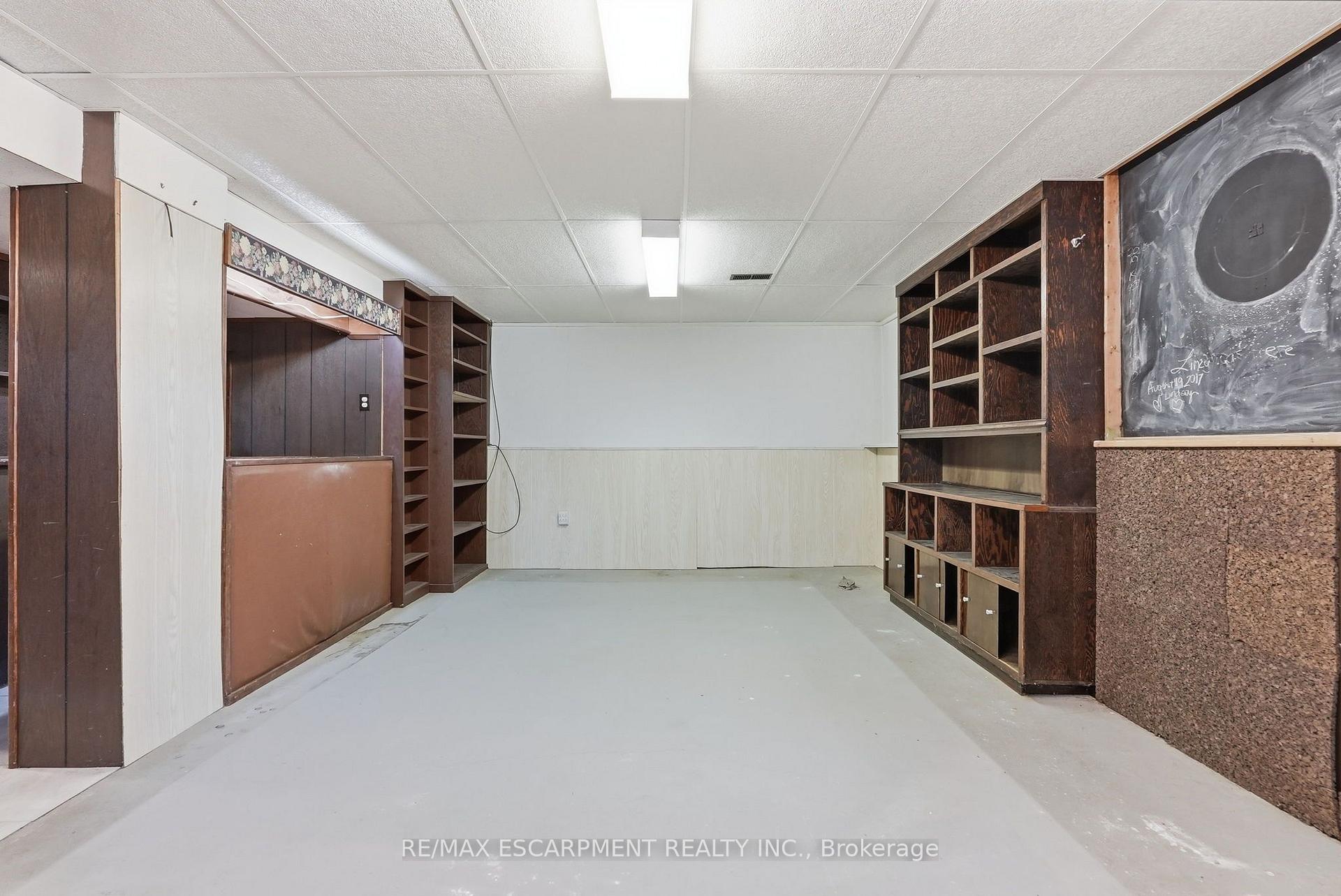 Photo 32 of 2469 Padstow Crescent, Mississauga, Clarkson — HOMEH