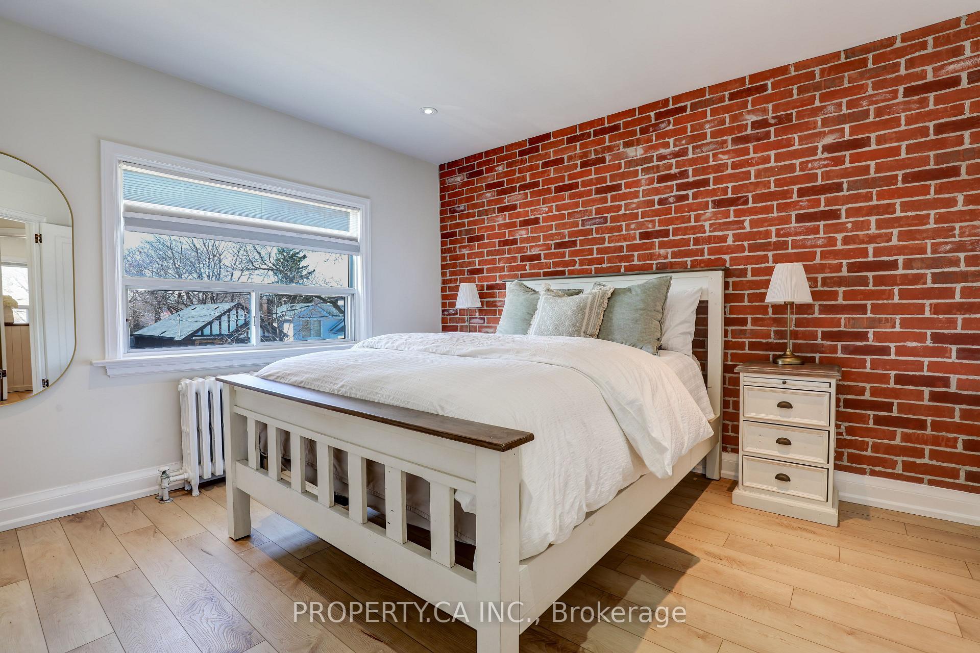 Photo 19 of 135 Cadorna Avenue, Toronto, East York — HOMEH