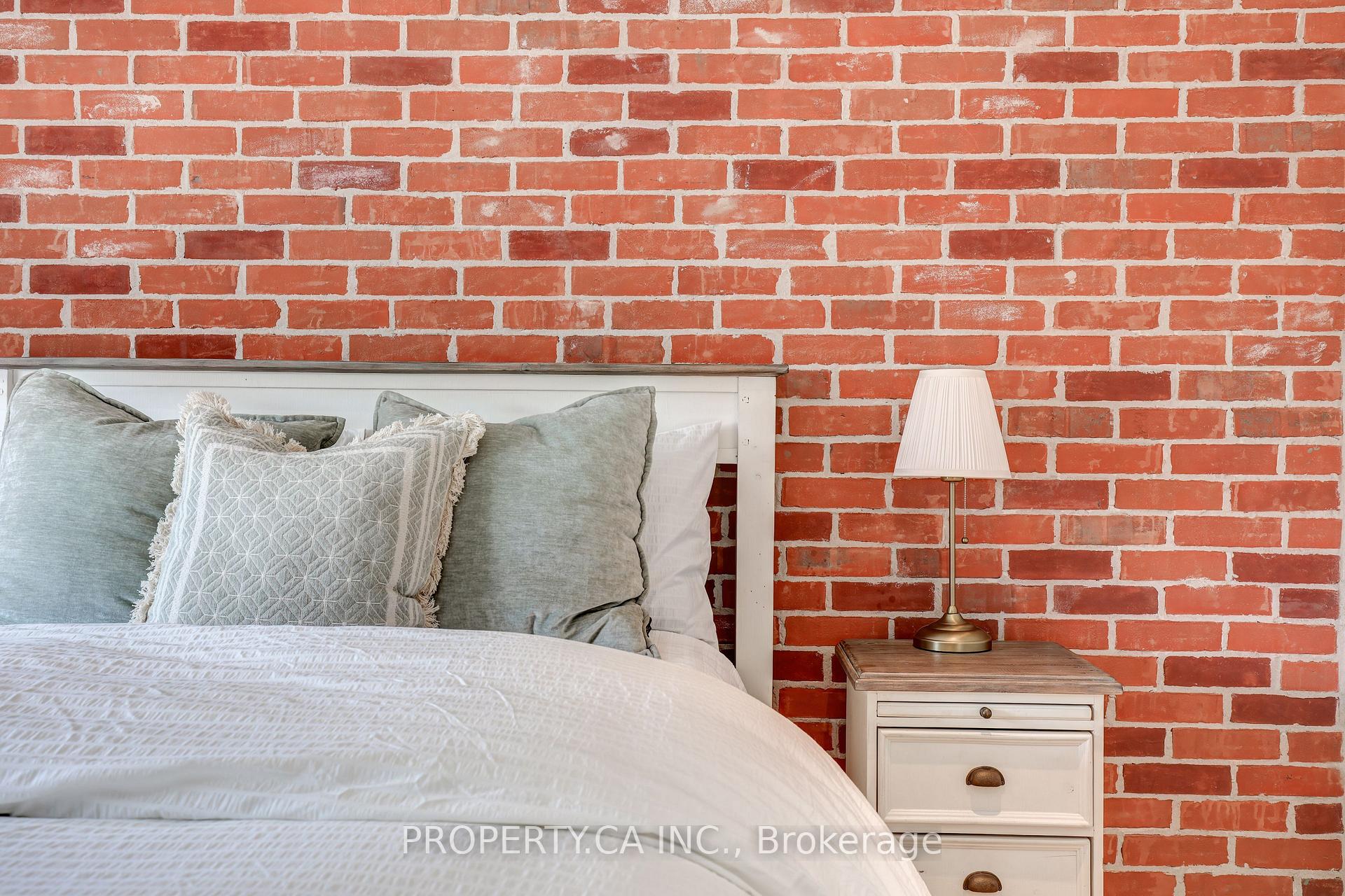 Photo 20 of 135 Cadorna Avenue, Toronto, East York — HOMEH