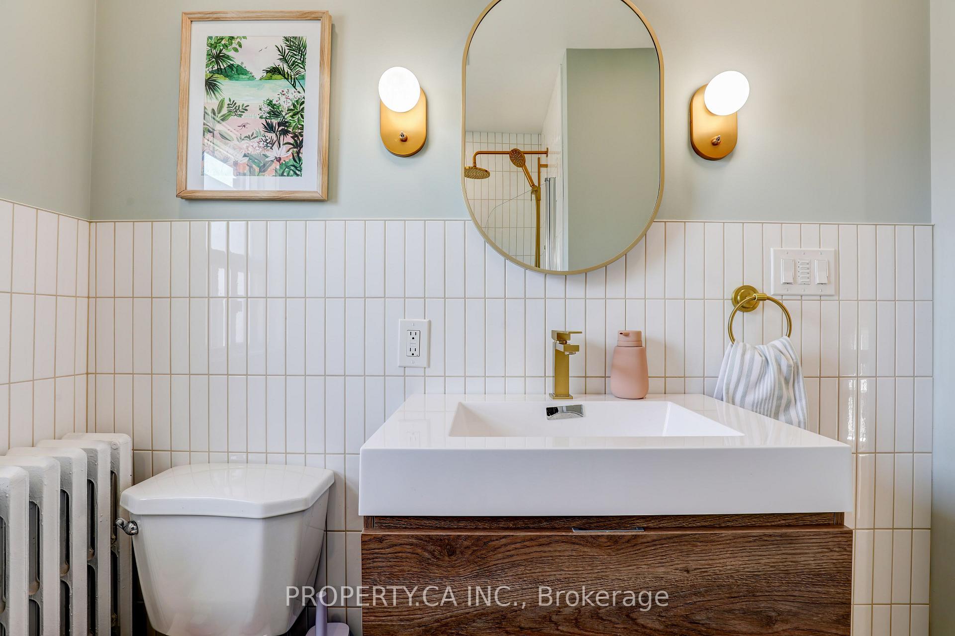 Photo 22 of 135 Cadorna Avenue, Toronto, East York — HOMEH