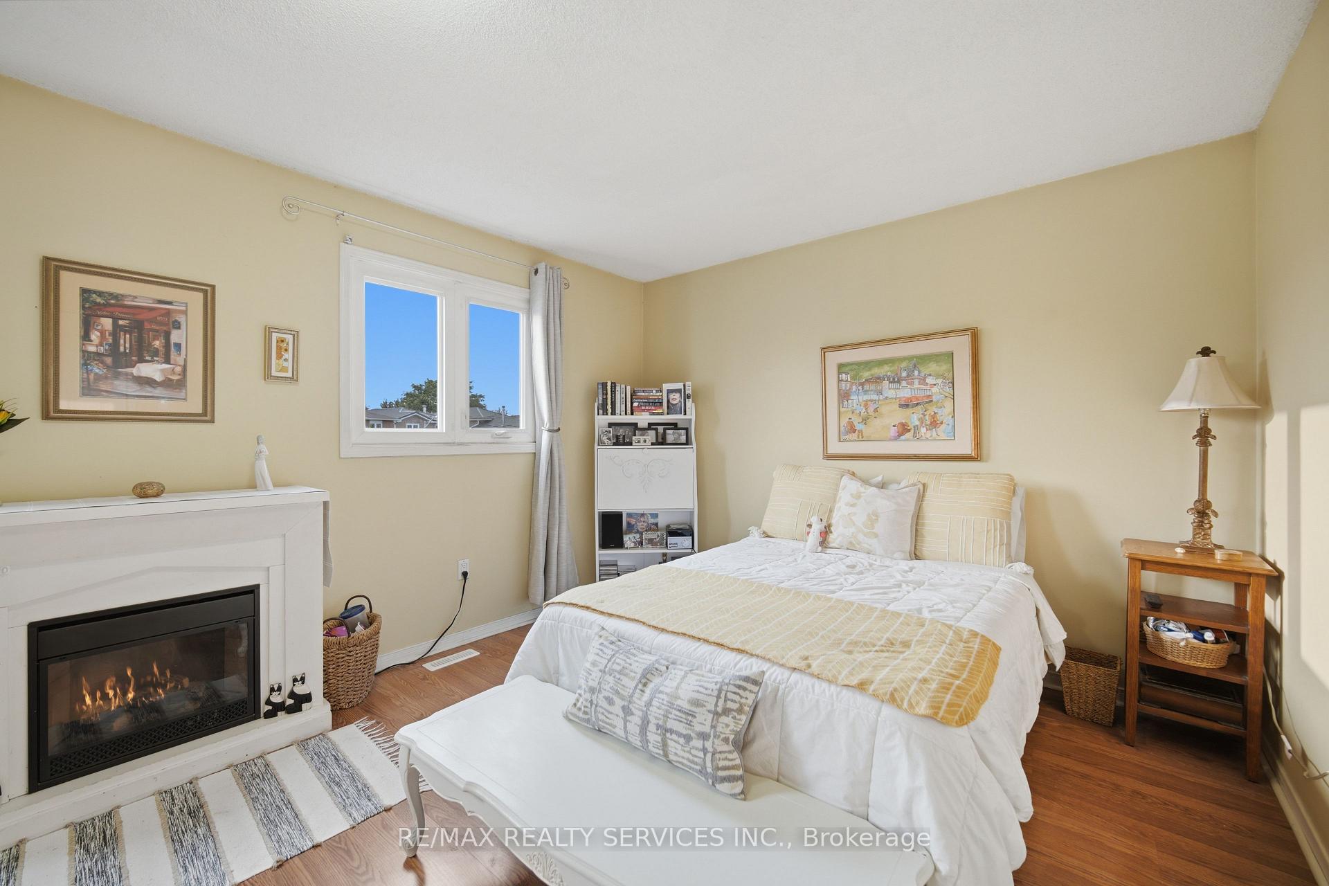 Photo 27 of 10 Valonia Drive, Brampton, Brampton North — HOMEH