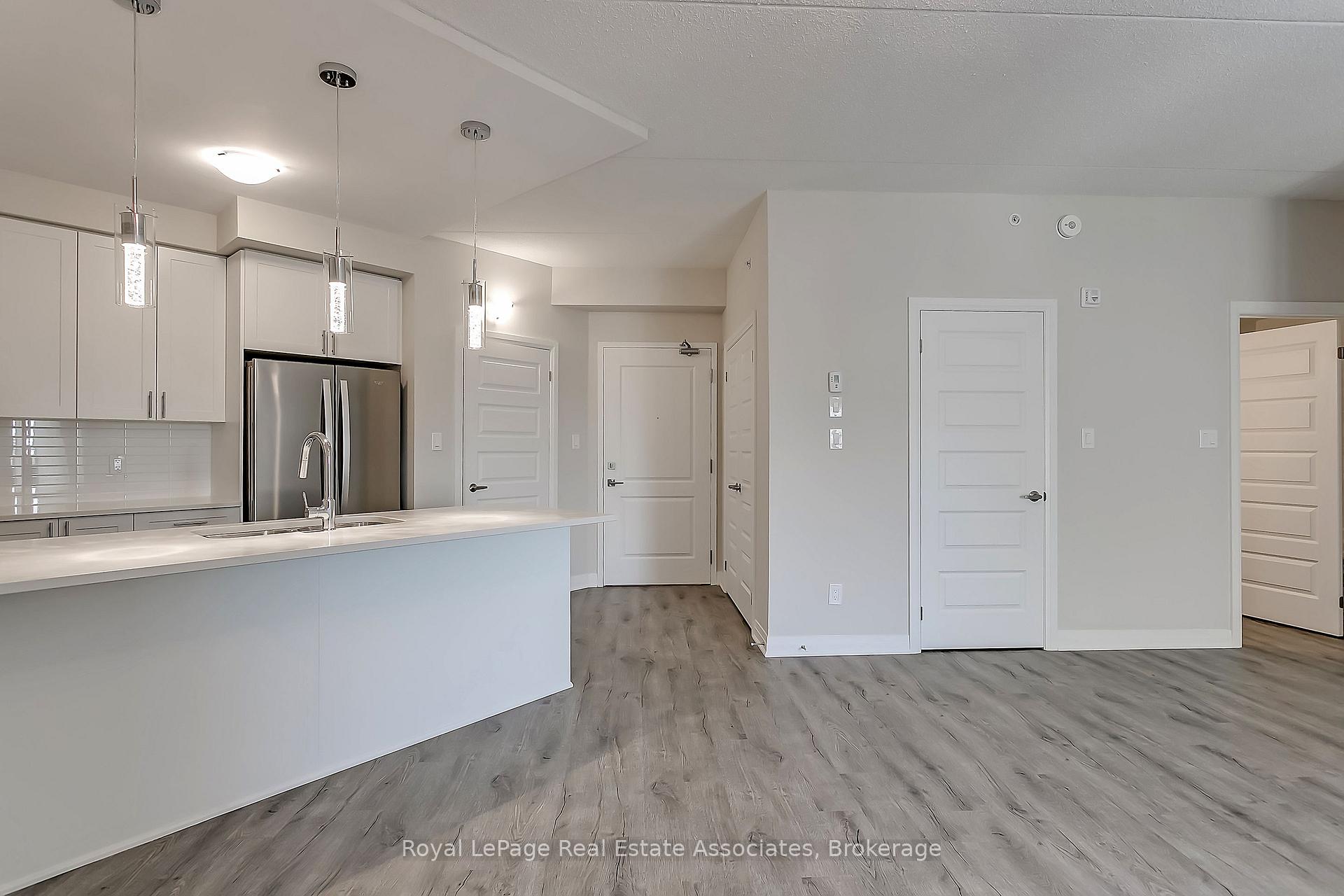 Photo 4 of Unit 524, 610 Farmstead Drive, Milton, Willmott — HOMEH