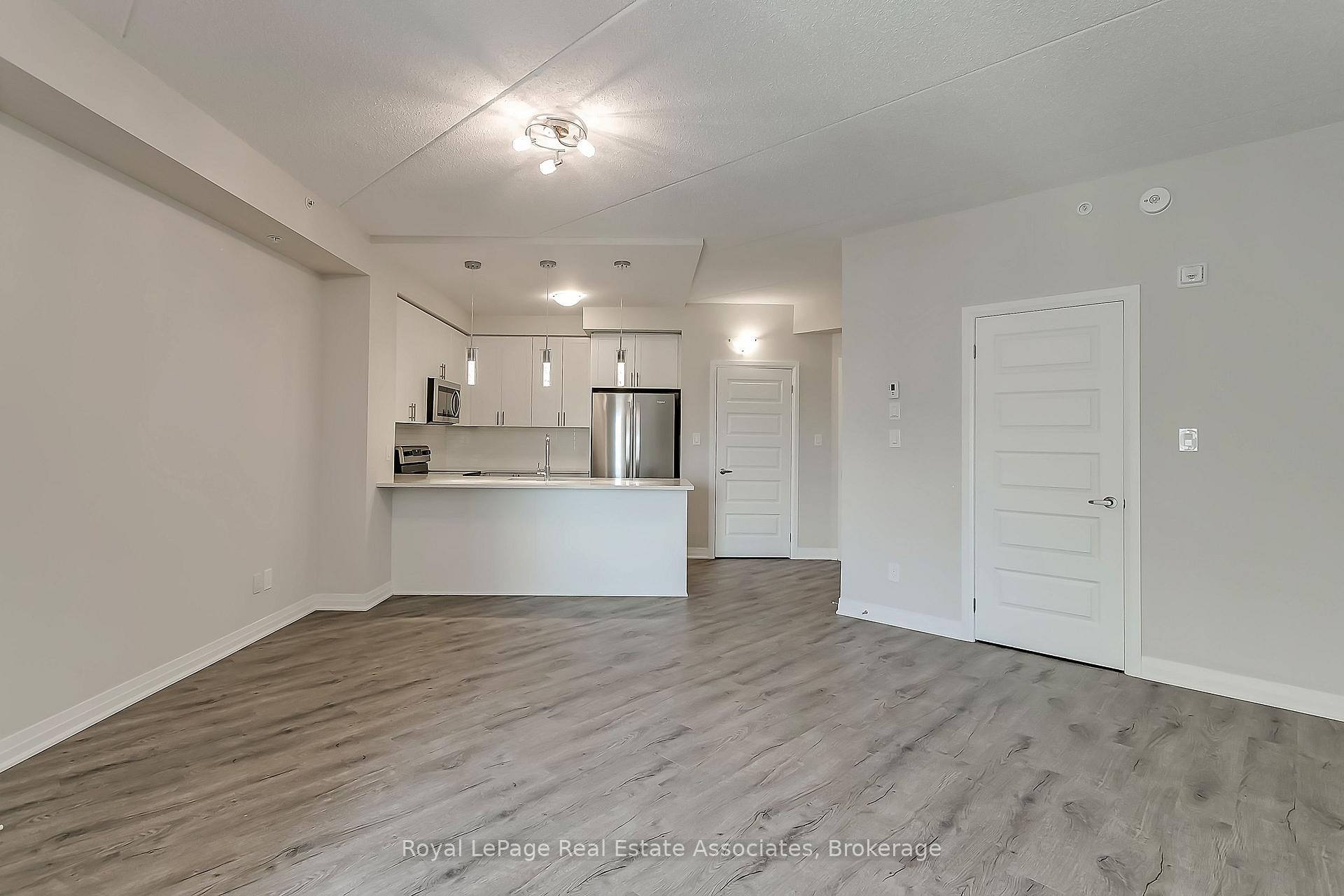 Photo 10 of Unit 524, 610 Farmstead Drive, Milton, Willmott — HOMEH