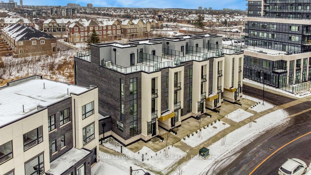 Photo 5 of Unit 141, 3025 Trailside Drive, Oakville, Glenorchy — HOMEH