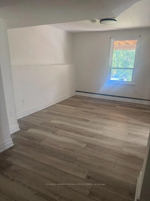 Photo 13 of Unit LOWER, 95 Browning Trail, Barrie, Letitia Heights — HOMEH