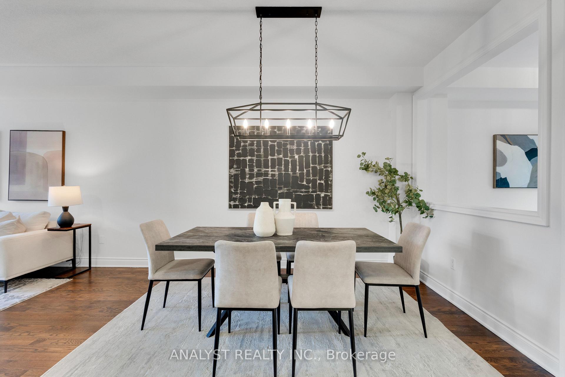 Photo 15 of 34 George Bogg Road, Vaughan, East Woodbridge — HOMEH