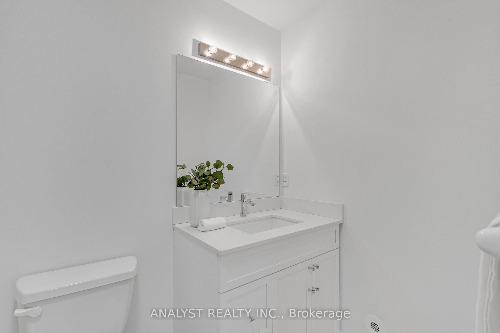 Photo 26 of 34 George Bogg Road, Vaughan, East Woodbridge — HOMEH