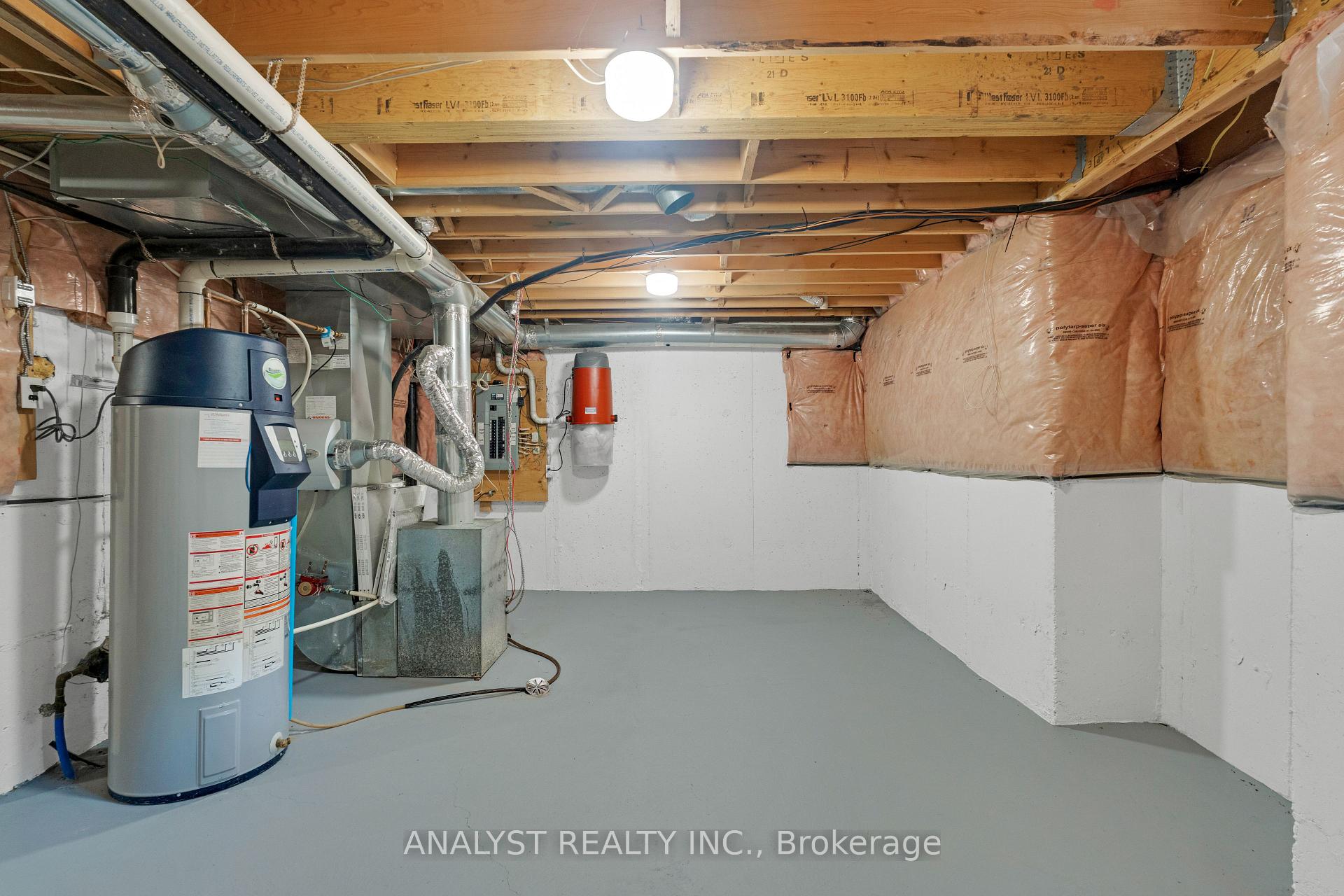 Photo 32 of 34 George Bogg Road, Vaughan, East Woodbridge — HOMEH