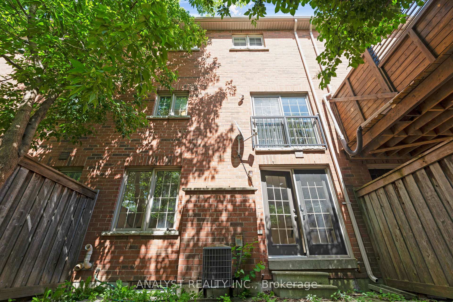 Photo 37 of 34 George Bogg Road, Vaughan, East Woodbridge — HOMEH