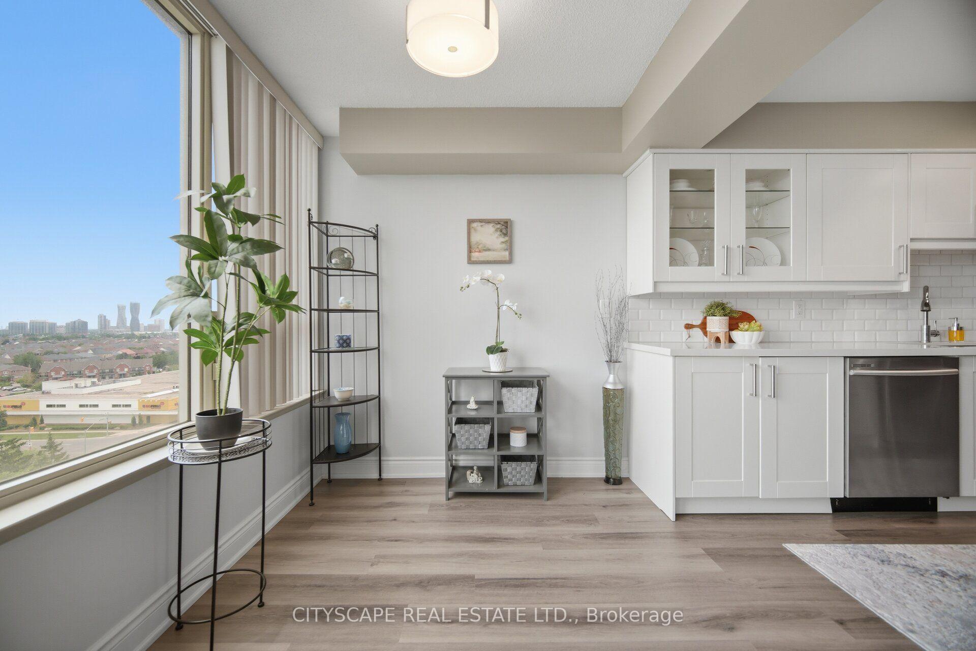 Photo 6 of Unit 1105, 700 Constellation Drive, Mississauga, Hurontario — HOMEH