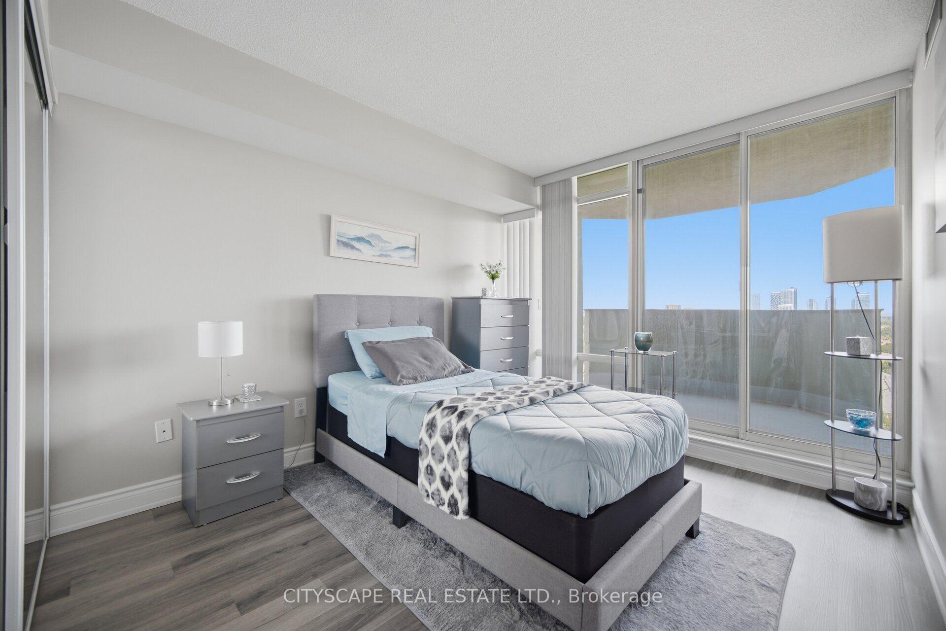 Photo 17 of Unit 1105, 700 Constellation Drive, Mississauga, Hurontario — HOMEH