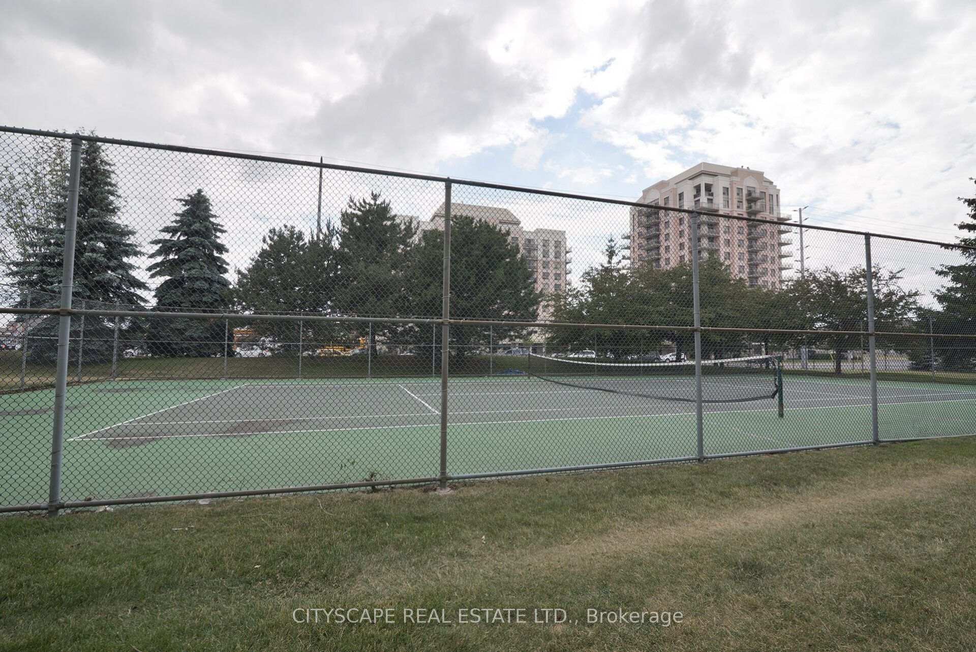 Photo 29 of Unit 1105, 700 Constellation Drive, Mississauga, Hurontario — HOMEH